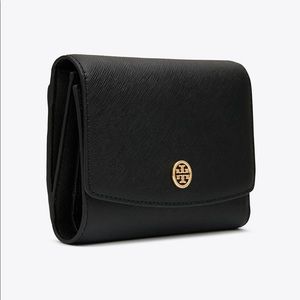 Tory Burch Robinson Medium Trifold Wallet
